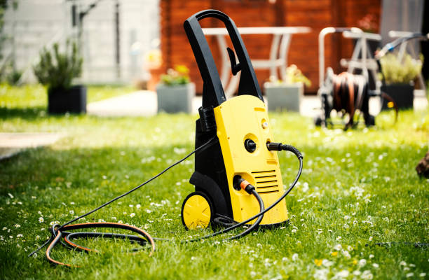 Best Roof Washing  in Goleta, CA